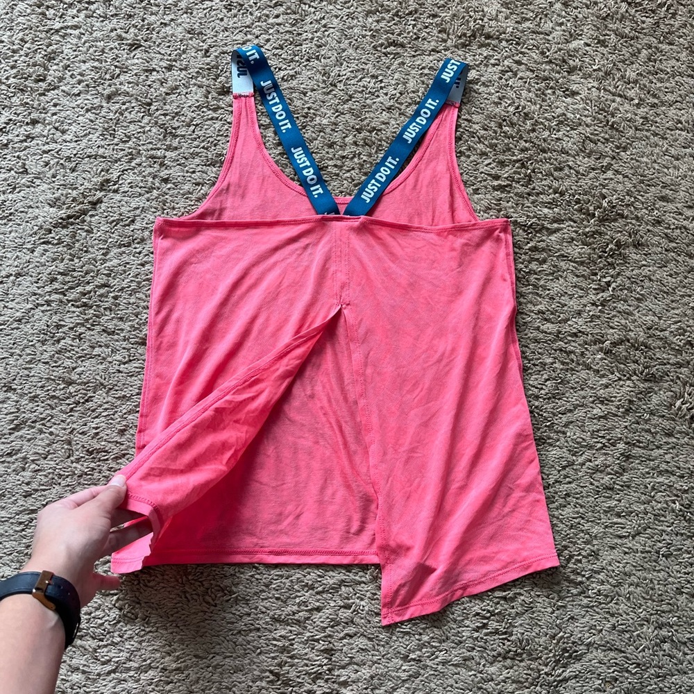 Nike Tank Top - Picture 4 of 7